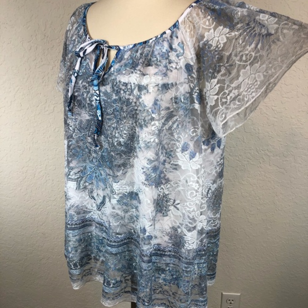 Siren Lily Blue/White Print Lace Blouse Size Large
